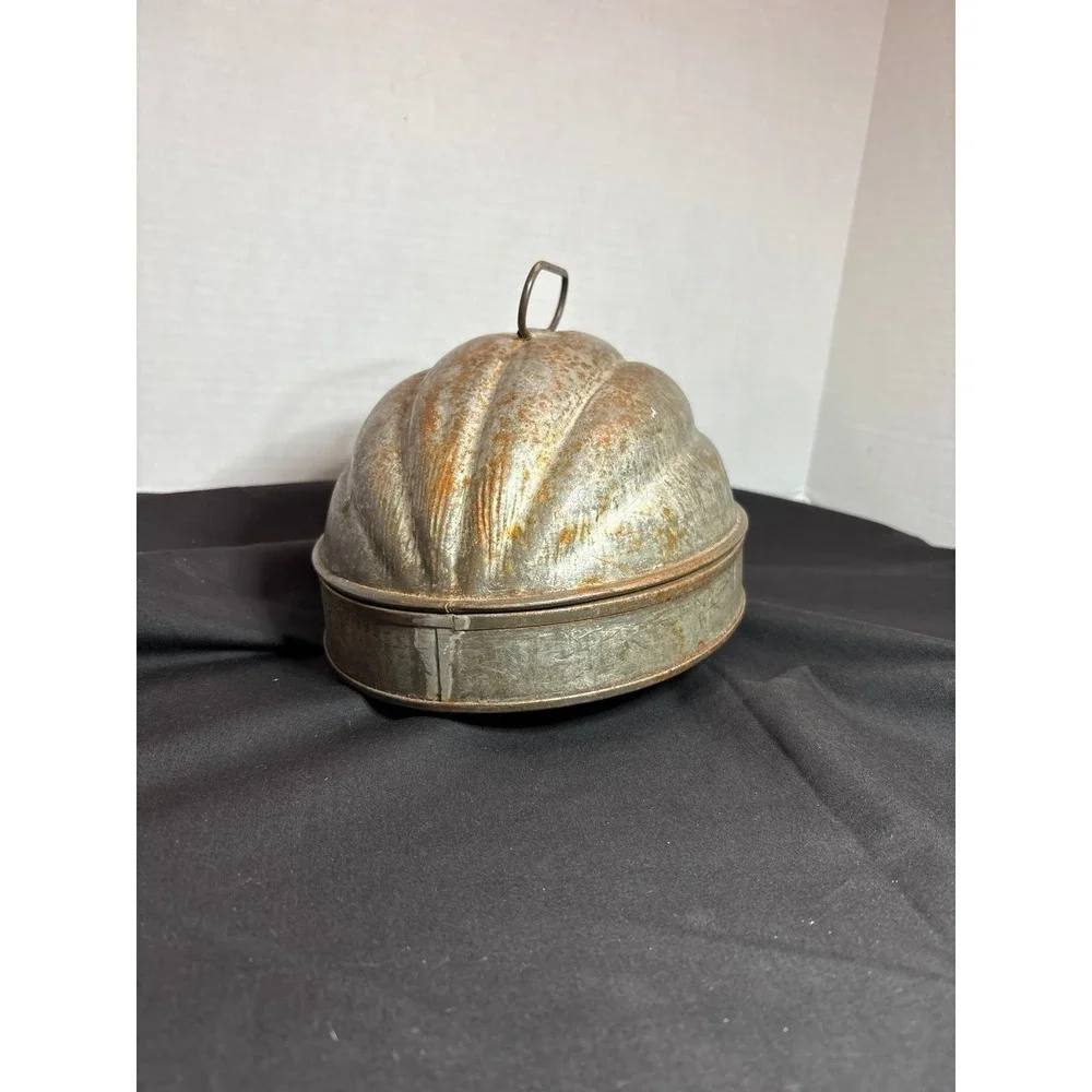 Vintage‎ Tin Plum Pudding Jello Mold, Acorn Melon Shape, Cake Pan Handles